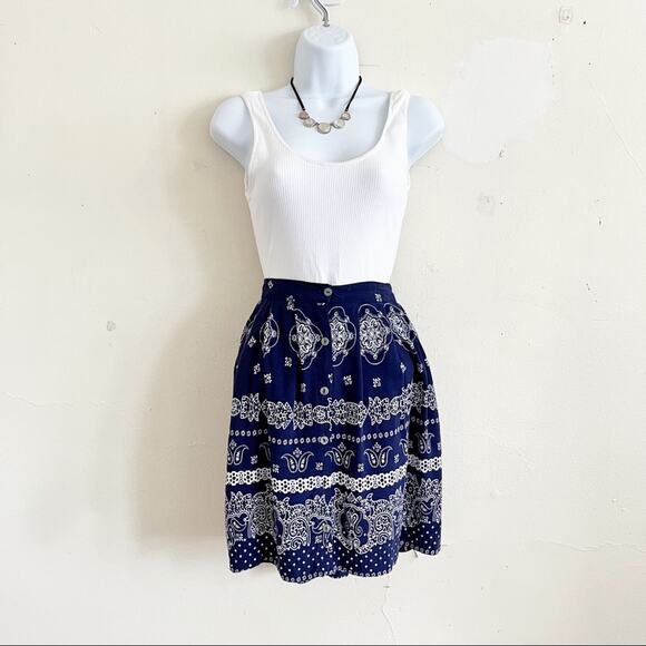 ON SALE! XHILARATION Blue & White Bandana Print Mini Skirt, L - Picture 4 of 10